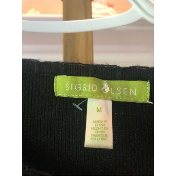 Sigrid Olsen Women’s Black 3/4 Sleeve Button Crew Neck Trim Design Blouse Size M - Picture 4 of 7